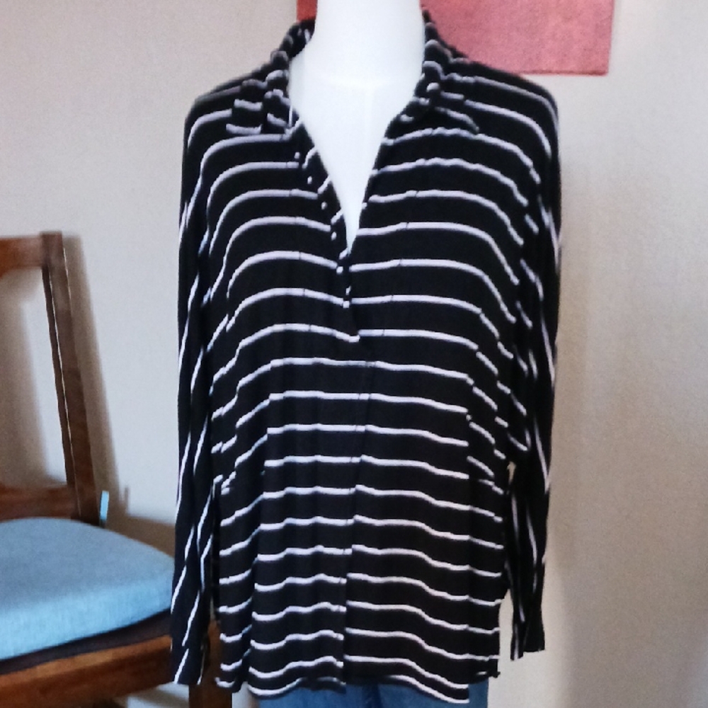 We The Free-Black and White Striped Women's Top